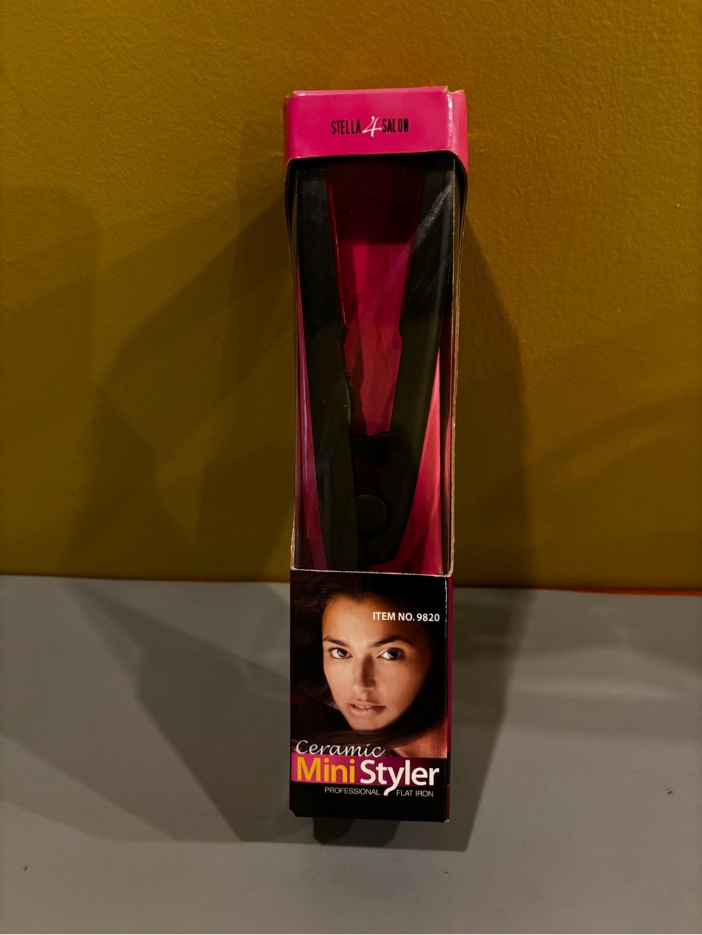 Pink Ceramic Mini Styler - Compact Flat Iron